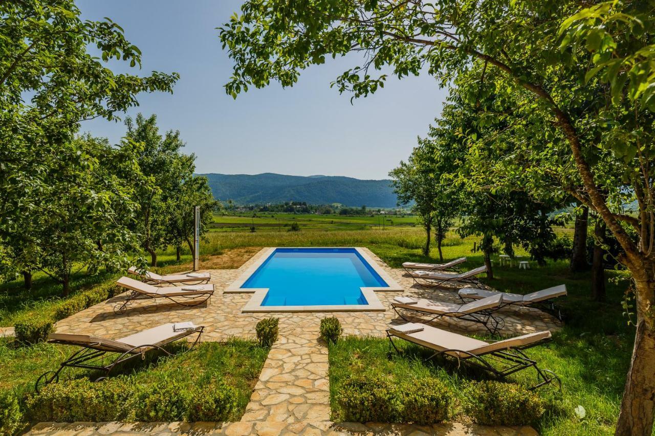 Beautiful Cottage With Heated Pool For 22 Ppl Plaski Экстерьер фото